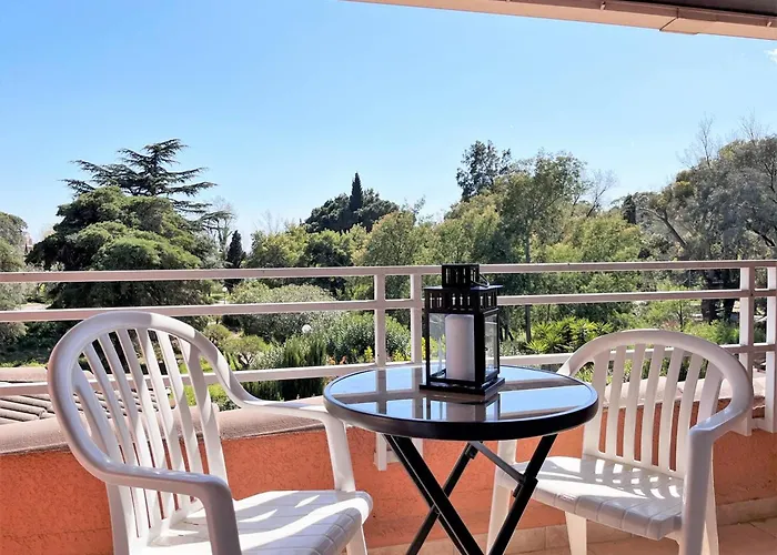 Duplex Ensoleille Avec Terrasse, 5 Couchages, Proche Plage, Parking Inclus - - Fr-1-251-565 *